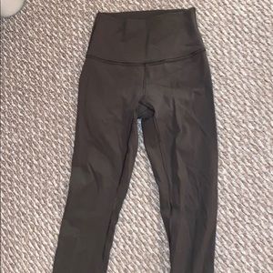 Lululemon leggings never worn!